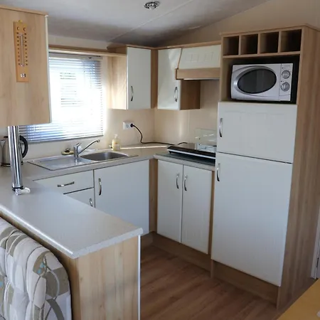 Cozy Caravan On Small Near Woods & Sea Camping Le Coq